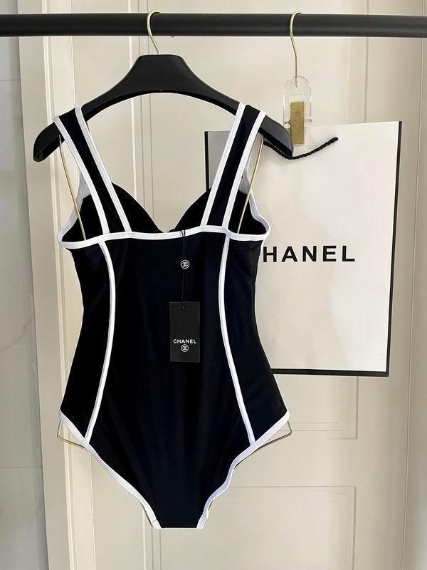 Chanel S-XL 110 (2)